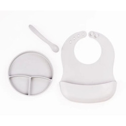 Gri 3’lü Silikon Yemek Seti – Önlük + Diş Kaşıyıcılı Kaşık + Vakumlu Tabak     Gri 3’lü Silikon Yemek Seti – Önlük + Diş Kaşıyıcılı Kaşık + Vakumlu Tabak