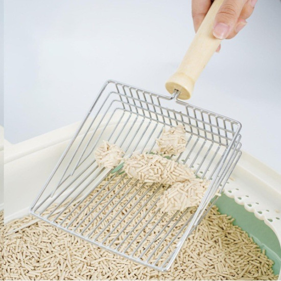 Ahşap Saplı Metal Kum Temizleme Küreği Ahşap Saplı Metal Kum Temizleme Küreği