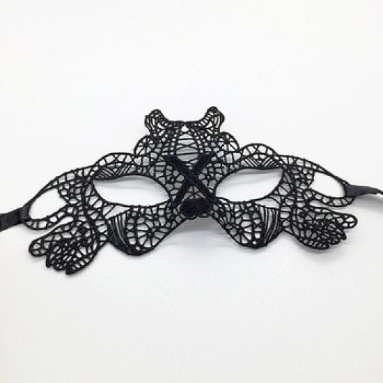 Siyah Dantel İşlemeli Balo Maskesi 11 No Siyah Dantel İşlemeli Balo Maskesi 11 No
