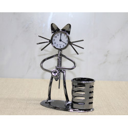 Metal Saksafon Çalan Müzisyen Kedi Saat Ve Kalemlik  Metal Saksafon Çalan Müzisyen Kedi Saat Ve Kalemlik