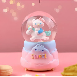 Hello Kitty Işıklı Müzikli Kar Küresi Orta Boy Model 3  Hello Kitty Işıklı Müzikli Kar Küresi Orta Boy Model 3