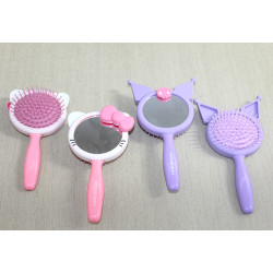 Kuromi, Hello Kitty Karışık Aynalı Tarak  Kuromi, Hello Kitty Karışık Aynalı Tarak