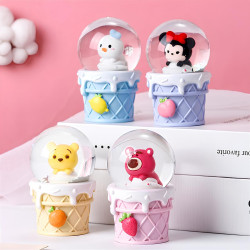 Mickey Mouse Işıklı Kar Küresi Model 3  Mickey Mouse Işıklı Kar Küresi Model 3