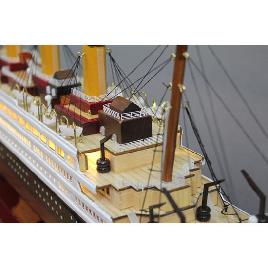 Ahşap Titanik Gemisi Ledli