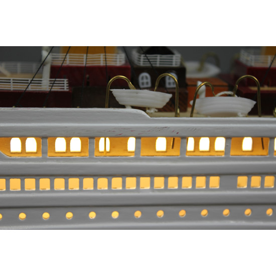 Ahşap Titanik Gemisi Ledli