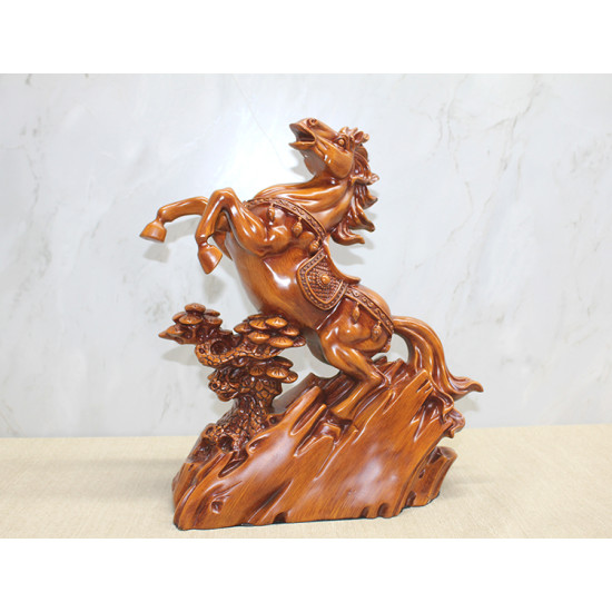 Polyester Şahlanmış At Figürü