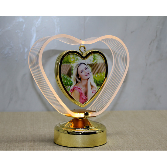 Kişiye Özel Fotoğraf Alanlı Kalpli Led Çerçeve Model 1