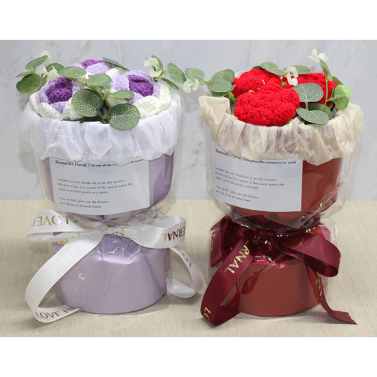 El Örgüsü Romantik Gül Buketi El Örgüsü Romantik Gül Buketi