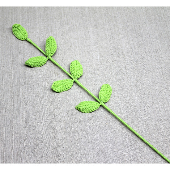 El Örgüsü Çiçek Dalı