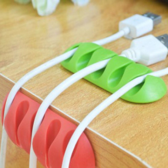 Kablo Tutucu 5 Kanallı 3 Adet Kablo Tutucu 5 Kanallı 3 Adet