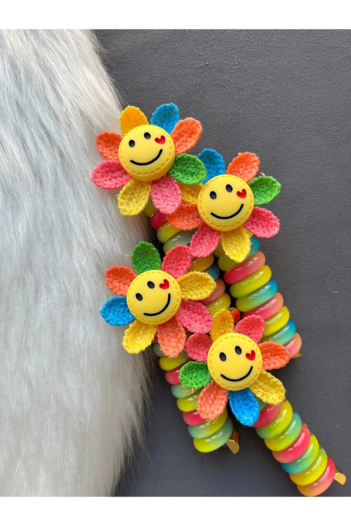 Gülen Güneş Spiral Toka Gülen Güneş Spiral Toka